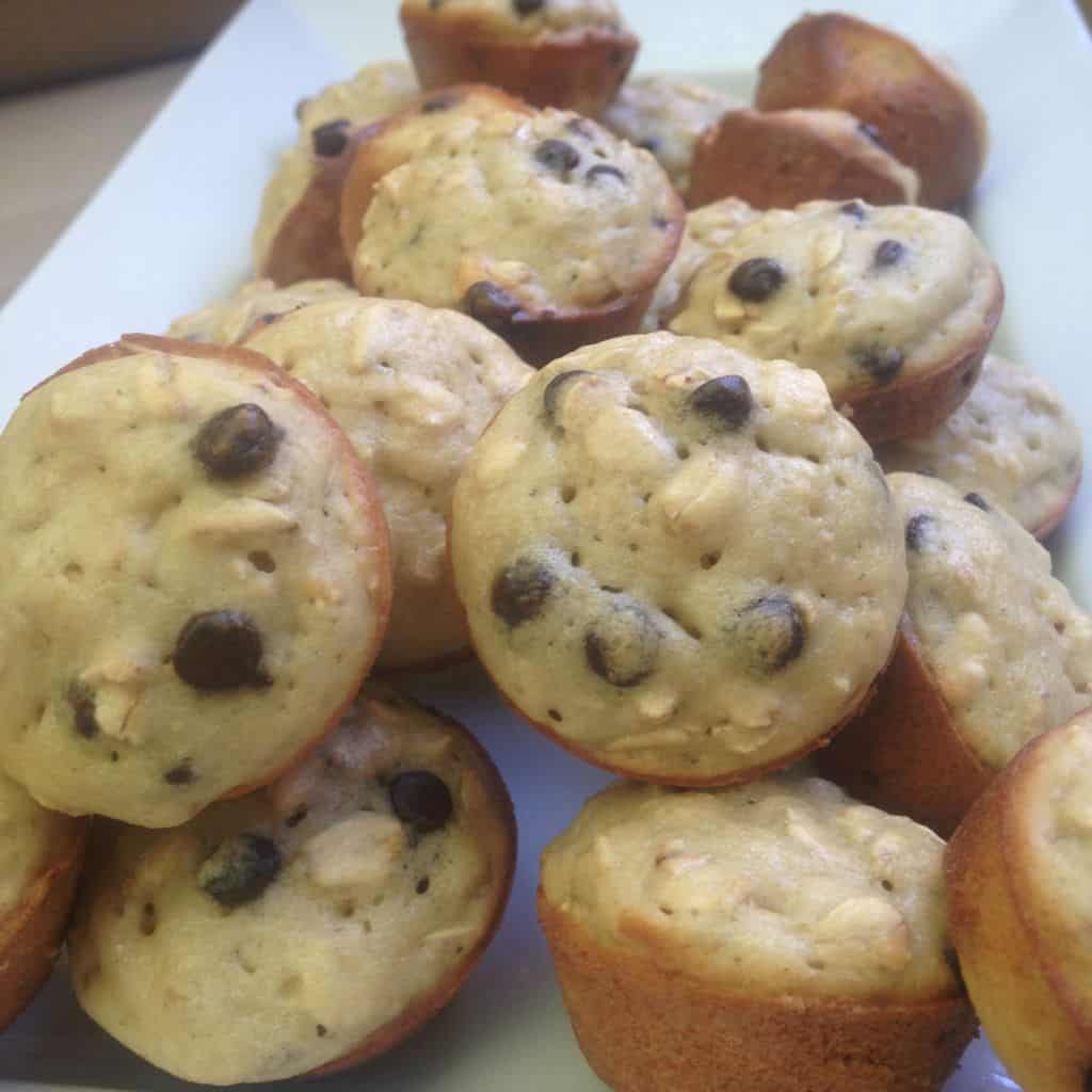 Mini Chocolate Chip Muffins Recipe, How to Make Mini Chocolate Chip Muffins