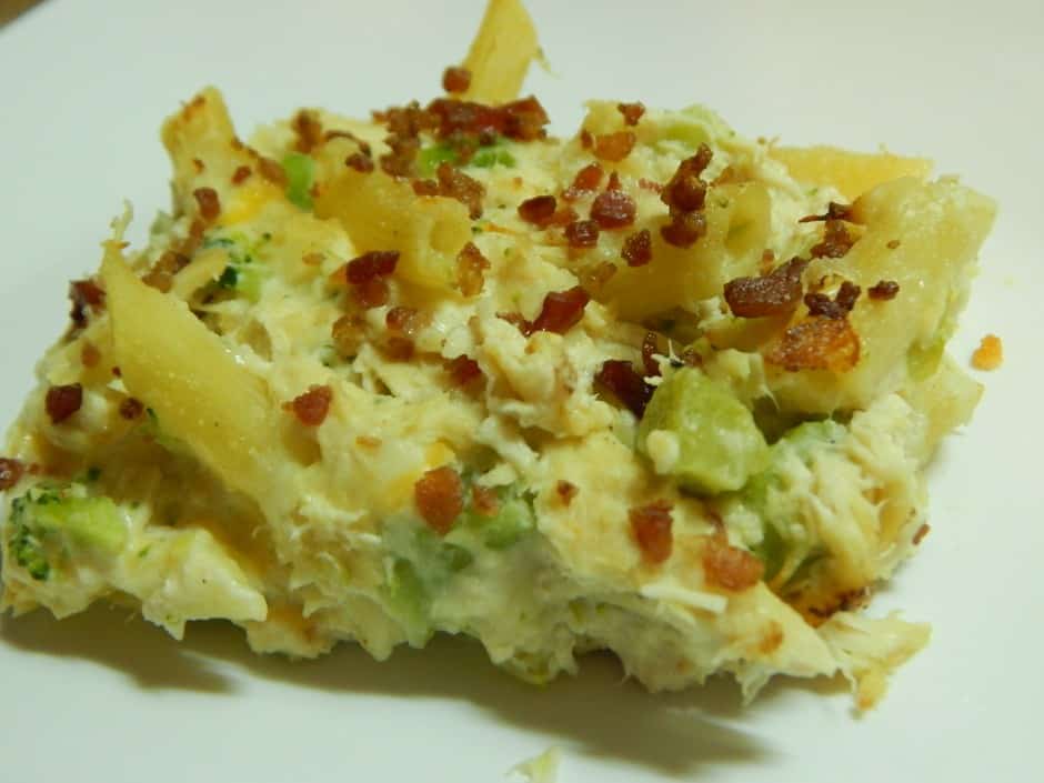 Chicken & broccoli alfredo pasta bake Drizzle Me Skinny!