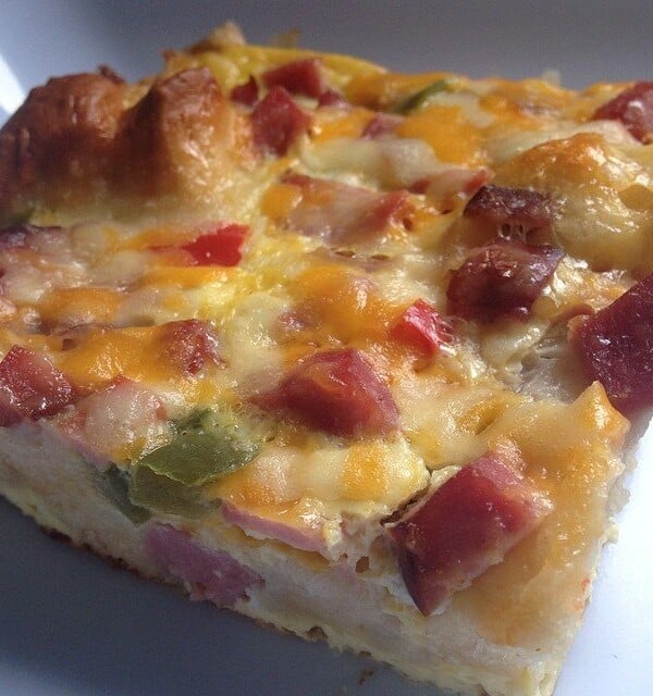 Bubble up breakfast casserole with lots of eggs
