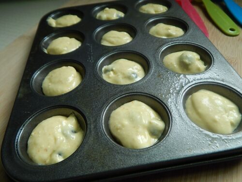 Mini blueberry lemon cupcakes Drizzle Me Skinny!