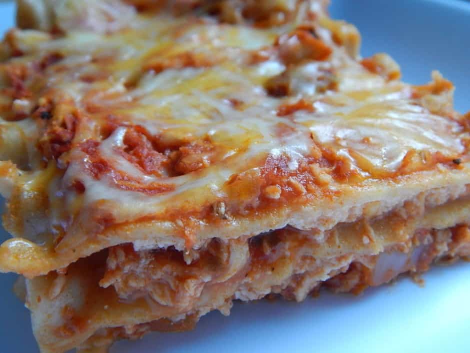 Buffalo chicken lasagna - Drizzle Me Skinny!