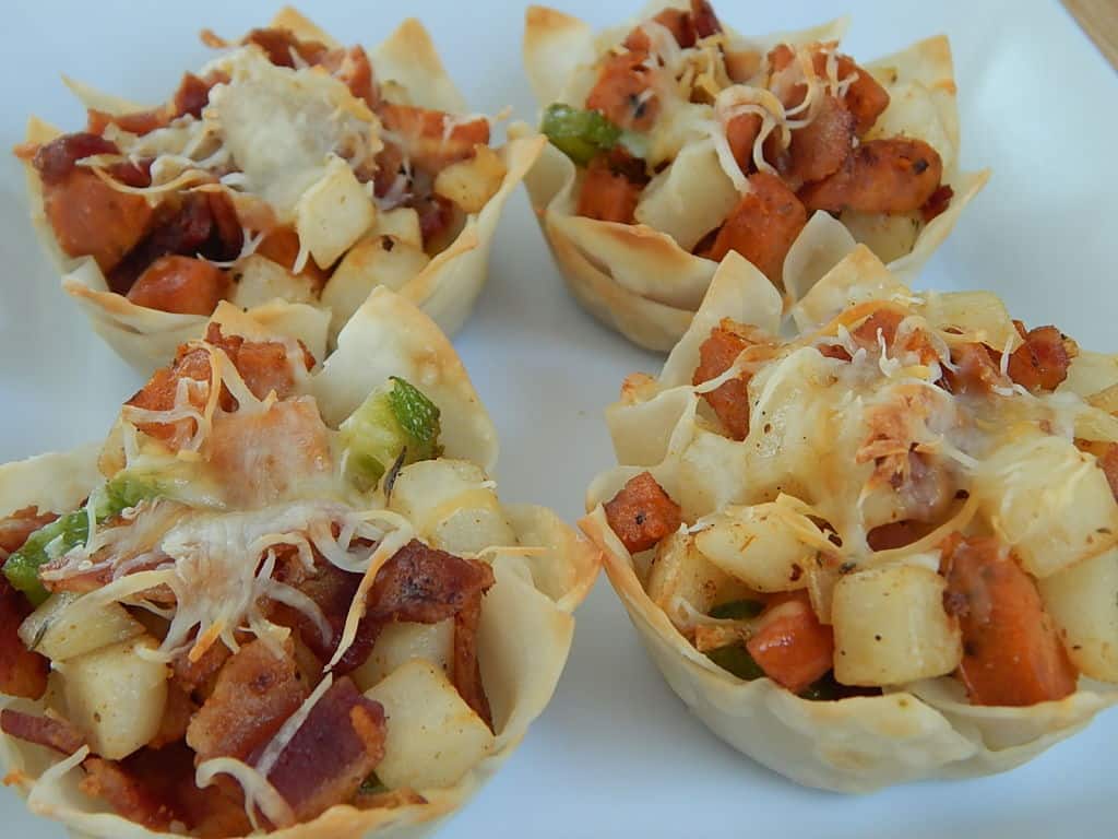 breakfast wonton cups