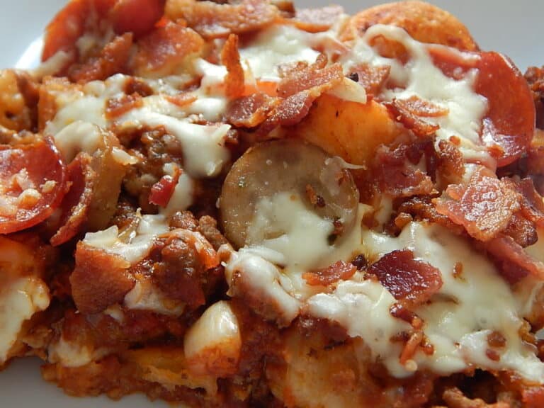 Bubble Up Pizza Casserole Drizzle Me Skinny!