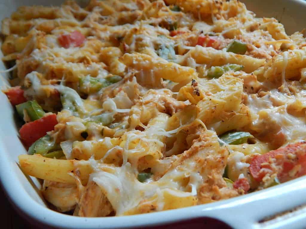 chicken fajita pasta bake