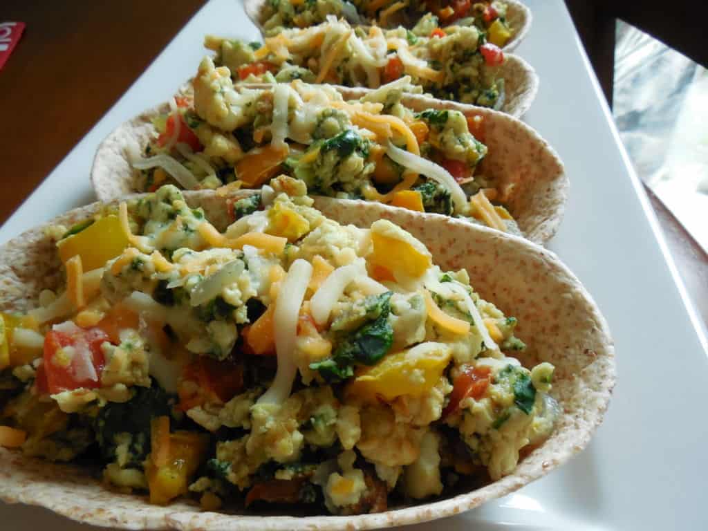 spinach and egg taco bowls