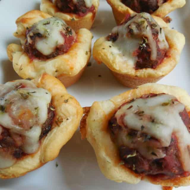 Pizza meatball mini cups Drizzle Me Skinny!