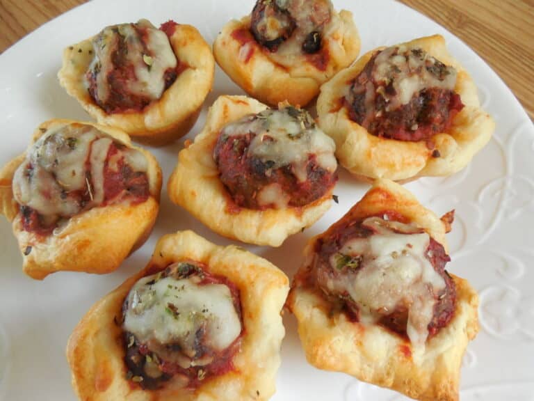 Pizza meatball mini cups Drizzle Me Skinny!