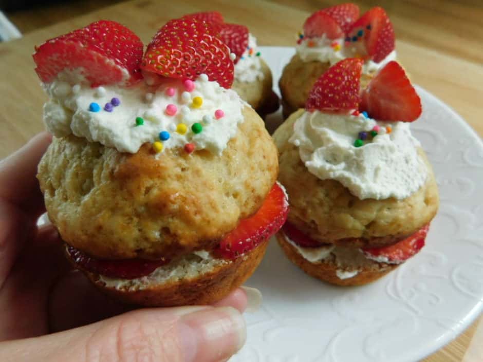 Strawberry shortcake muffins with fresh whip cream Drizzle Me Skinny!