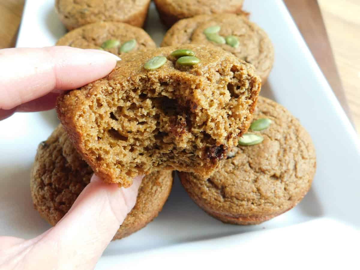 Kodiak cakes pumpkin spice chocolate chip muffins Drizzle Me Skinny!