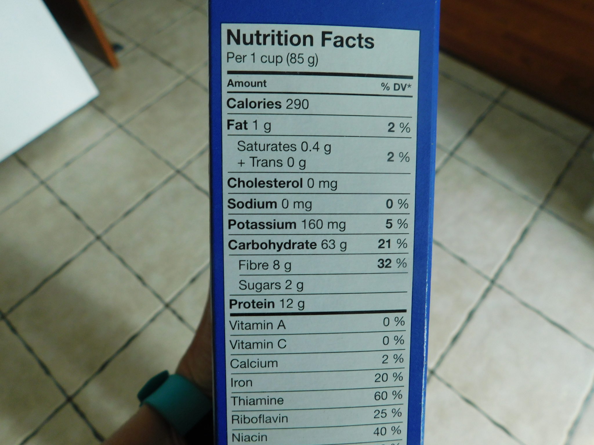 Nutrition info for box of rotini pasta, 290 calories, 1g fat, 160mg potassium, 63g carbohydrate, 12g protein 