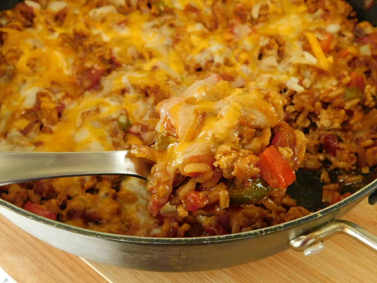 One Pan Rice Meal Recipe - Mexican Recipes - Old El Paso