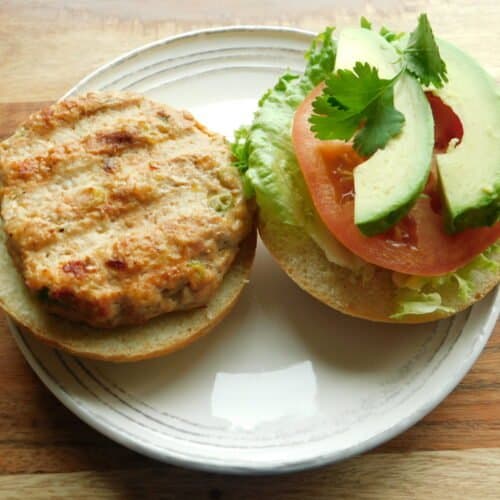 Chipotle and Lime chicken burgers