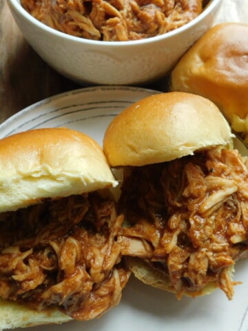 healthy slow cooker pulled chicken