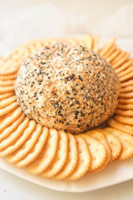 Everything but the bagel cheese ball - Drizzle Me Skinny!