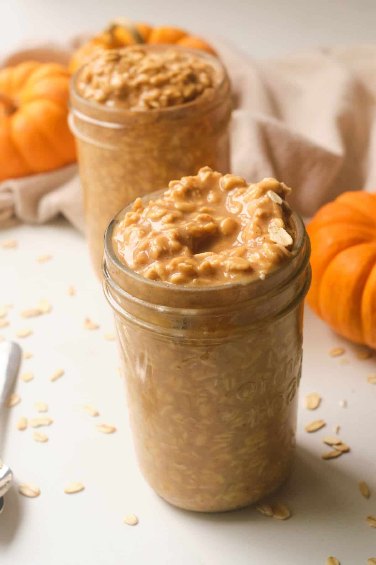 weight watchers friendly overnight oats in jar