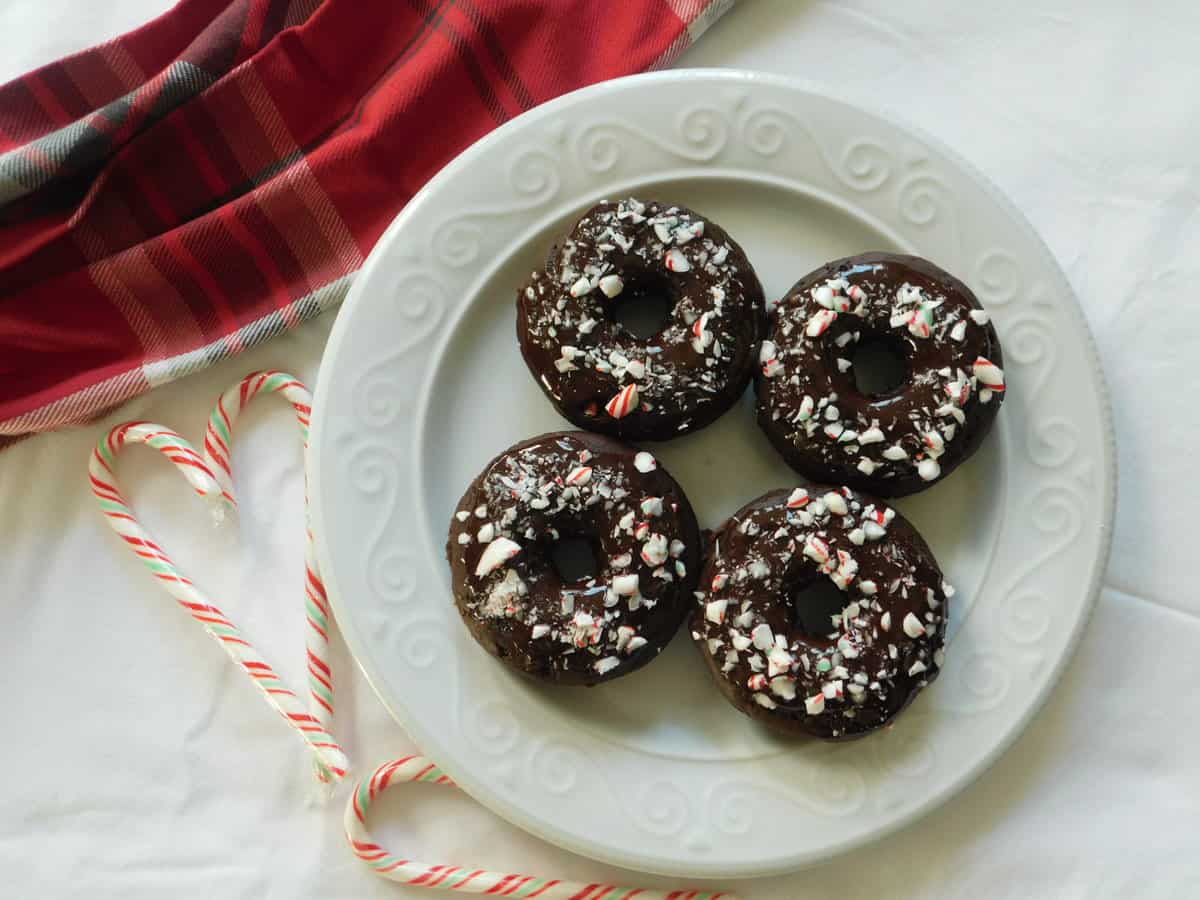 Peppermint Hot Chocolate Donuts - A Kitchen Addiction