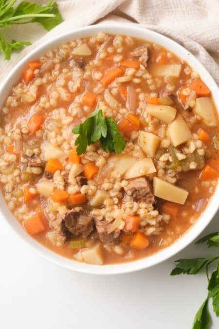 Slow cooker beef & barley soup - Drizzle Me Skinny!