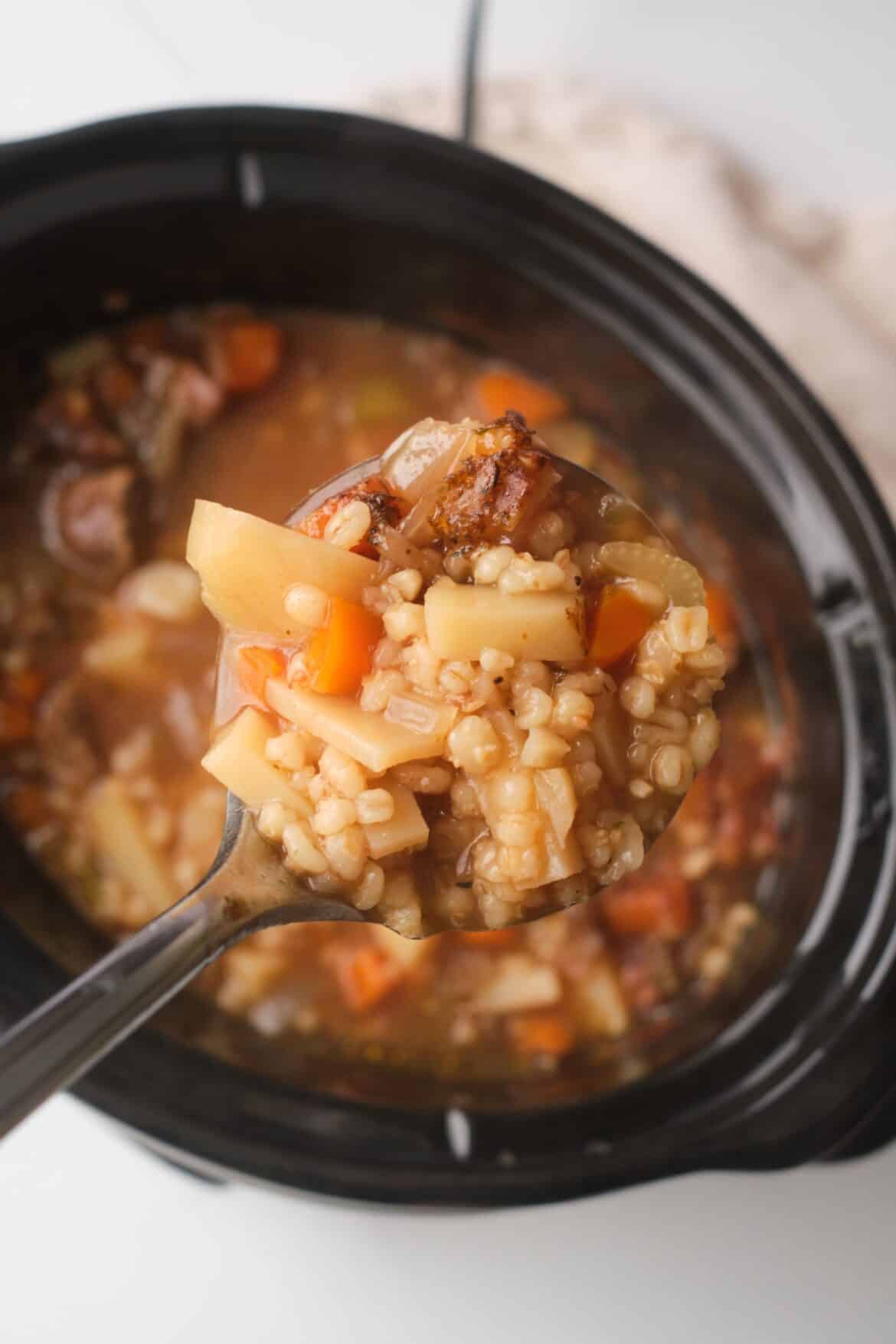 Slow cooker beef & barley soup Drizzle Me Skinny!