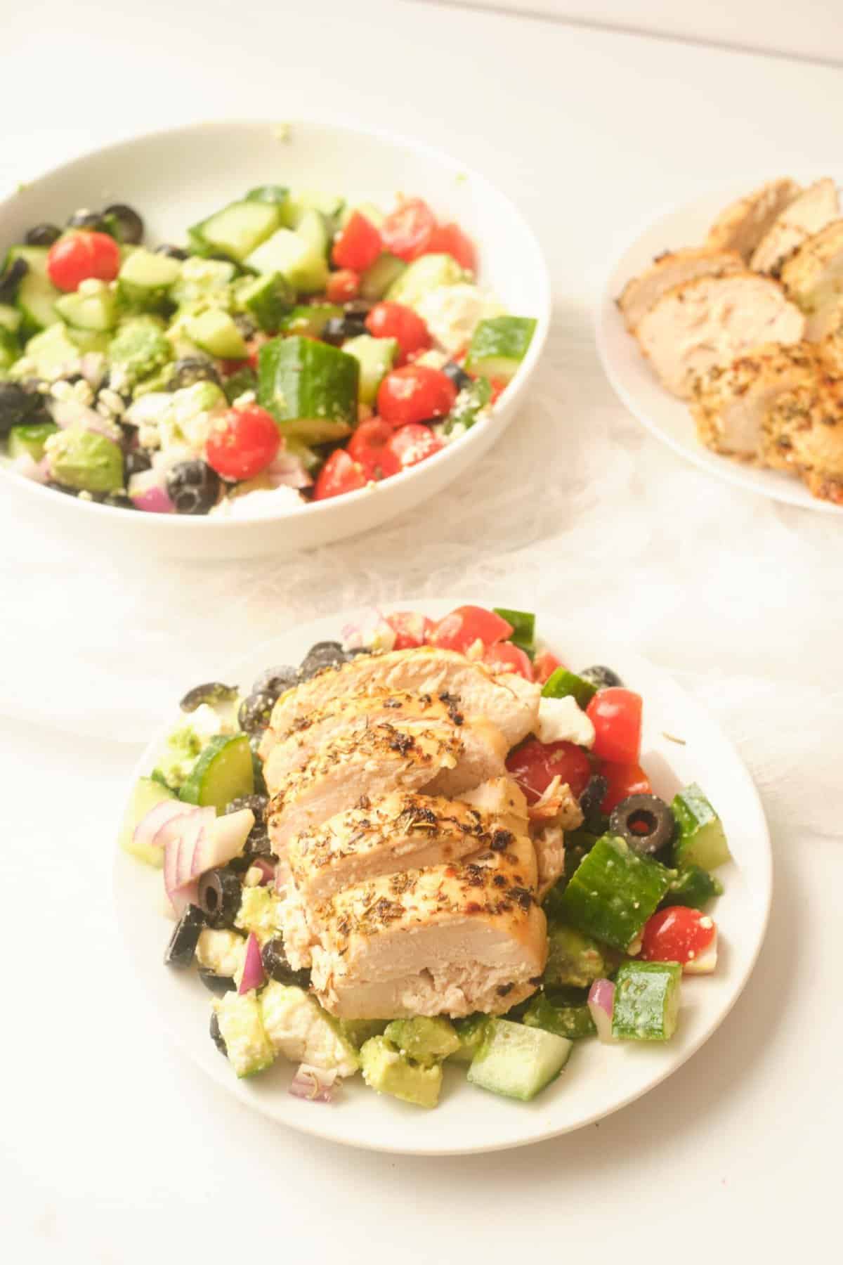 Easy greek chicken salad bowls
