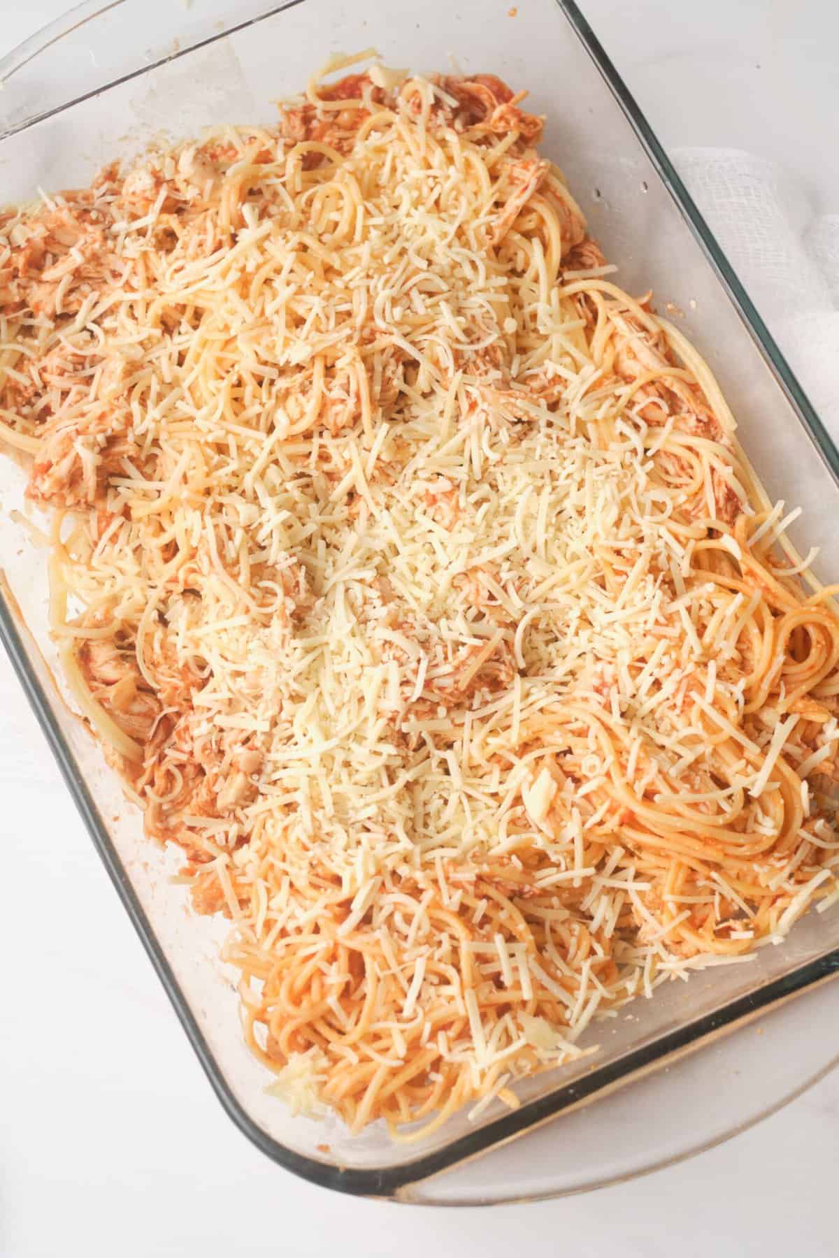 Chicken parmesan spaghetti bake