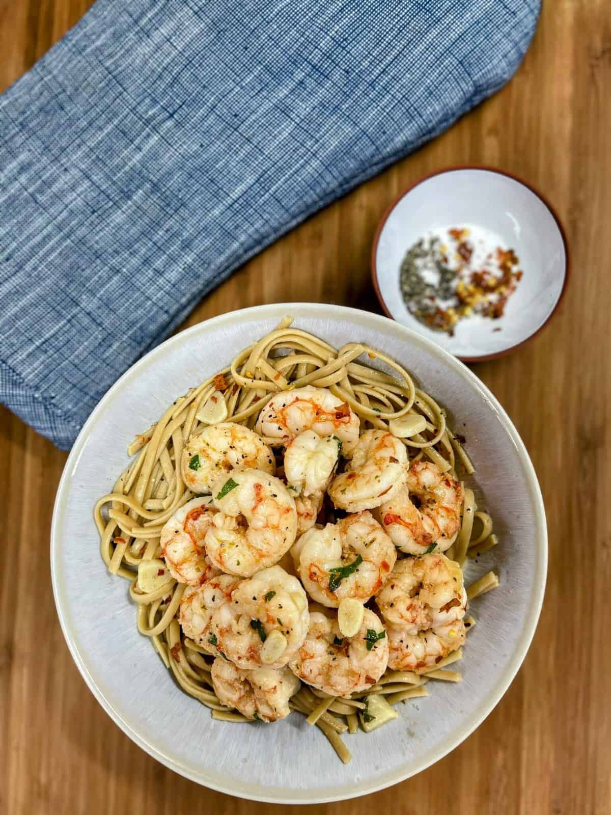 PowerXL Smokeless Grill (Review) and Skinny Grilled Shrimp Scampi Skewers  with Weight Watchers Points