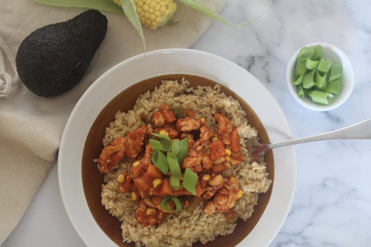 Weight Watchers Spicy Mexican Chicken Burrito Bowl - Drizzle Me Skinny!