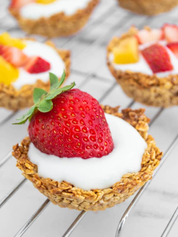 baked oatmeal cup with strawberry and yogurt