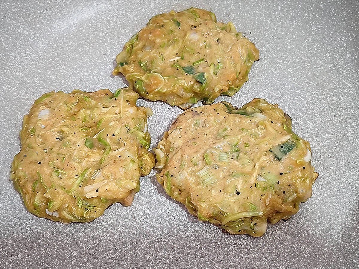 Zucchini Fritters in Air Fryer 