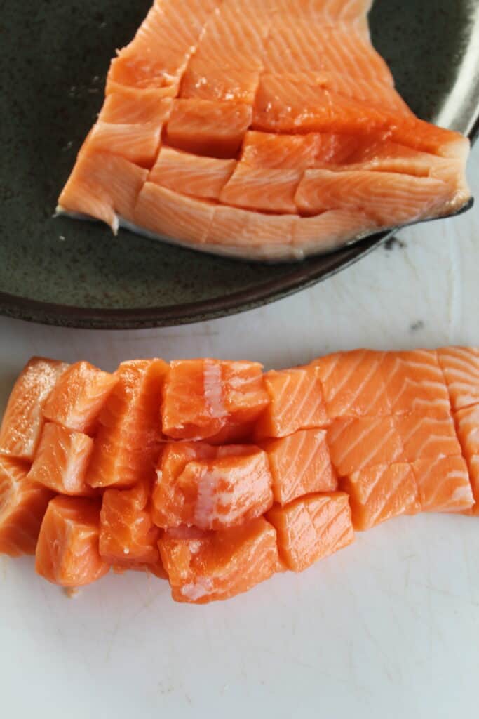 raw salmon bites cut