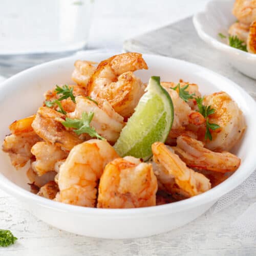 https://drizzlemeskinny.com/wp-content/uploads/2023/06/Pan-seared-Shrimp-01-500x500.jpg