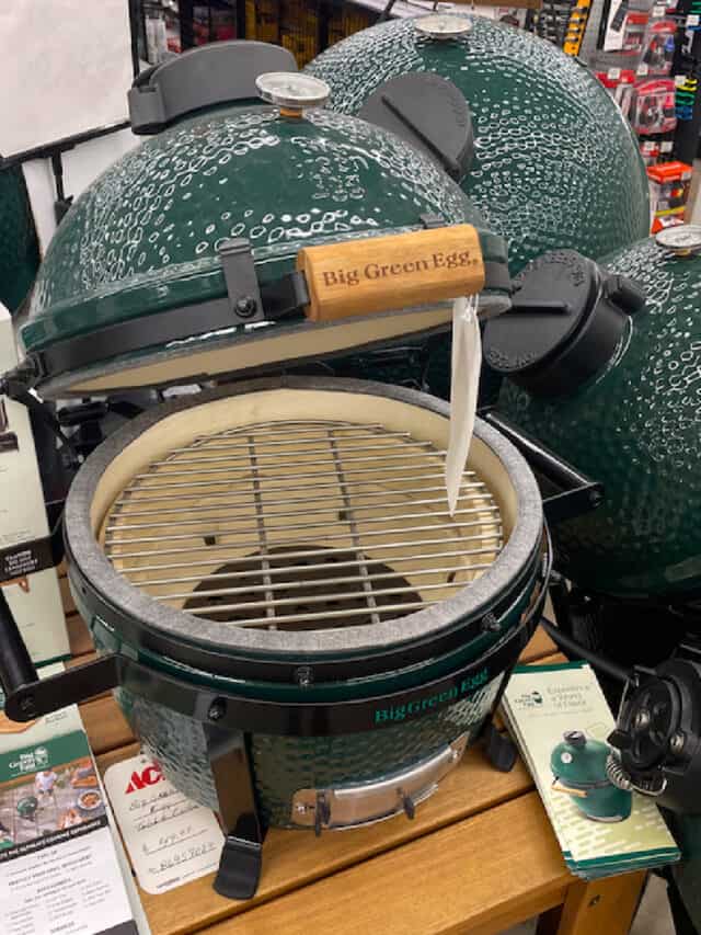 How To Use Your Big Green Egg: 10 Tips for Mastering Your Ceramic Grill