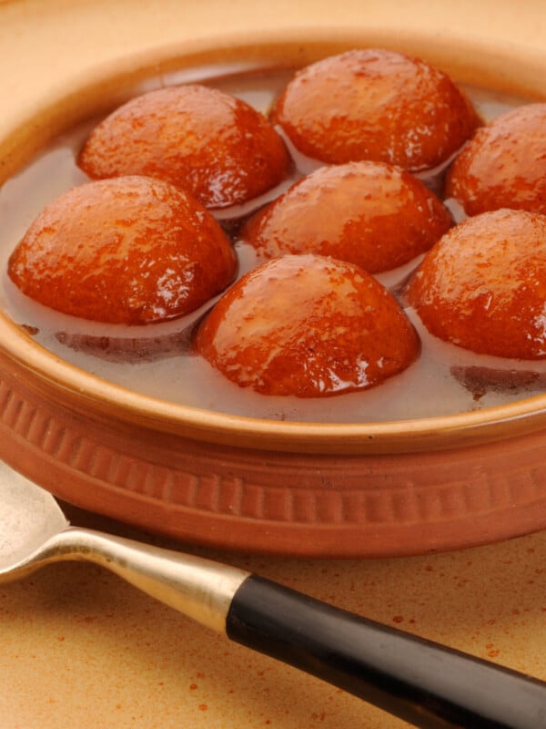 indian dessert gulab jamun