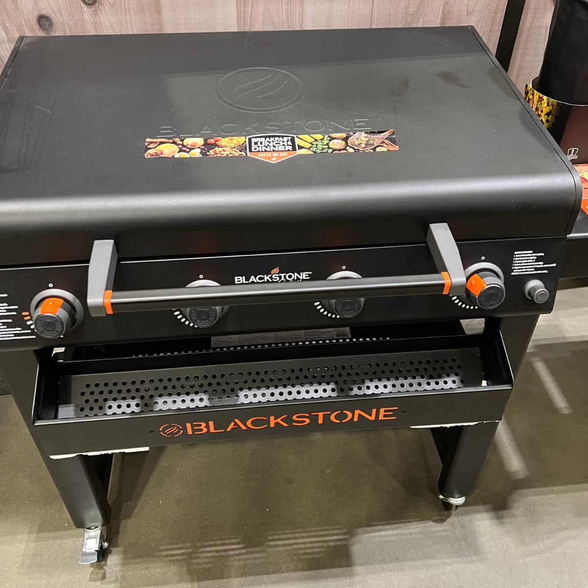 Blackstone griddle and charcoal grill outlet combo