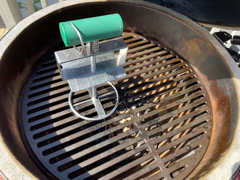 removing big green egg cooking surface
