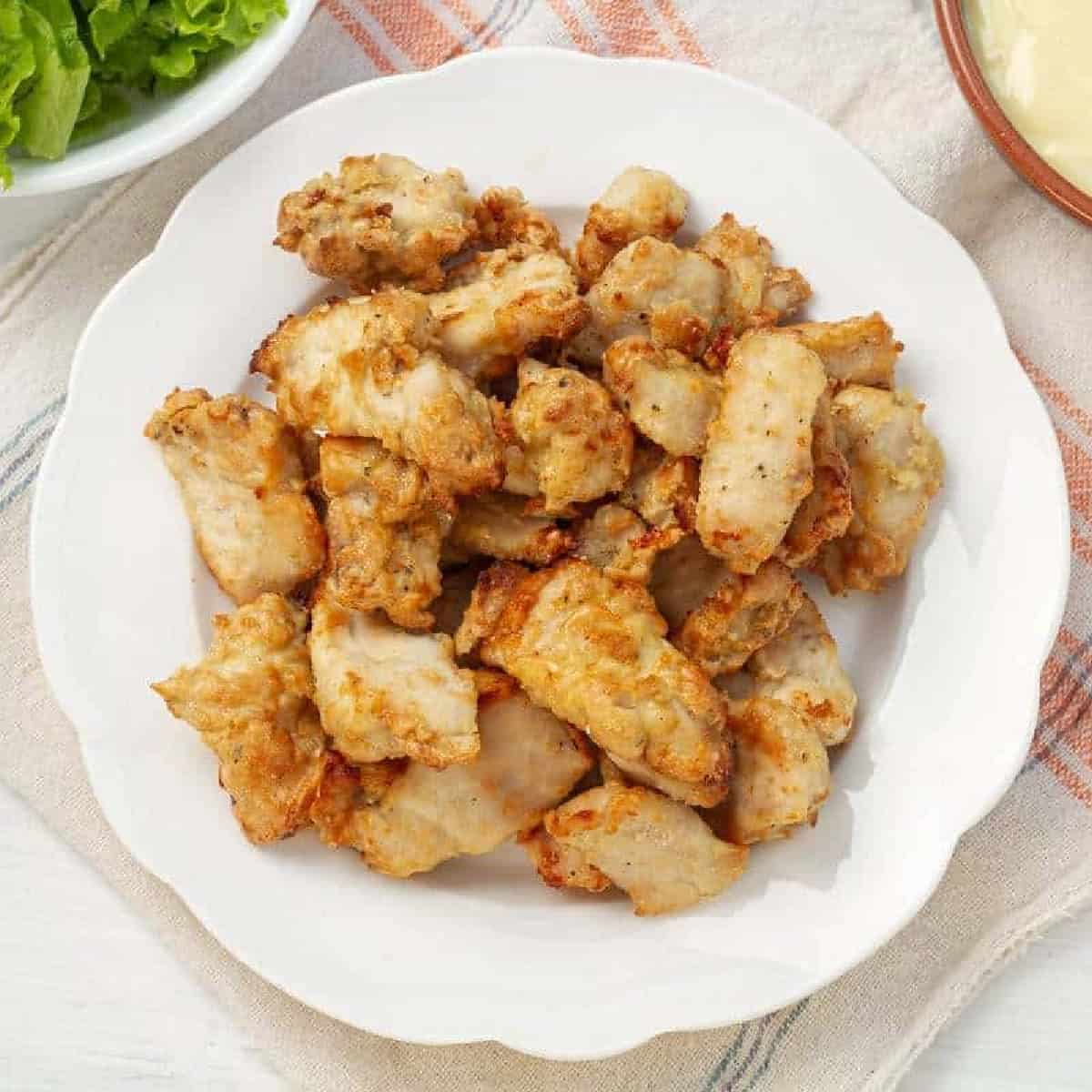 https://drizzlemeskinny.com/wp-content/uploads/2023/09/keto-chicken-nuggets-1200x1200-1.jpg