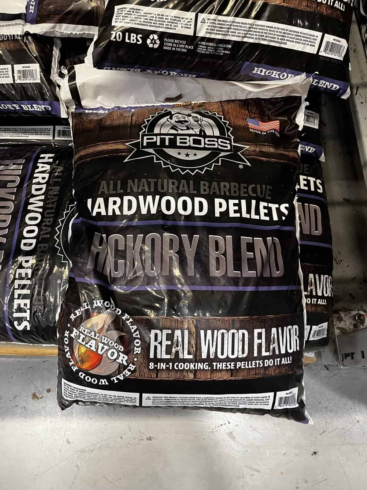 bag of pit boss hickory blend wood pellets