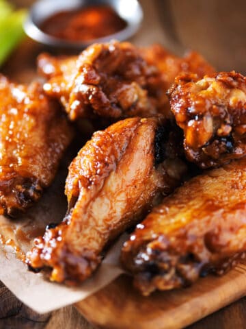Hot wings ready to eat
