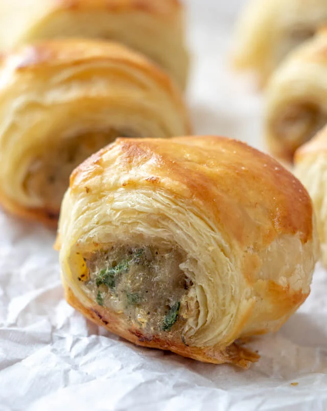 Puff pastry sausage rolls recipe