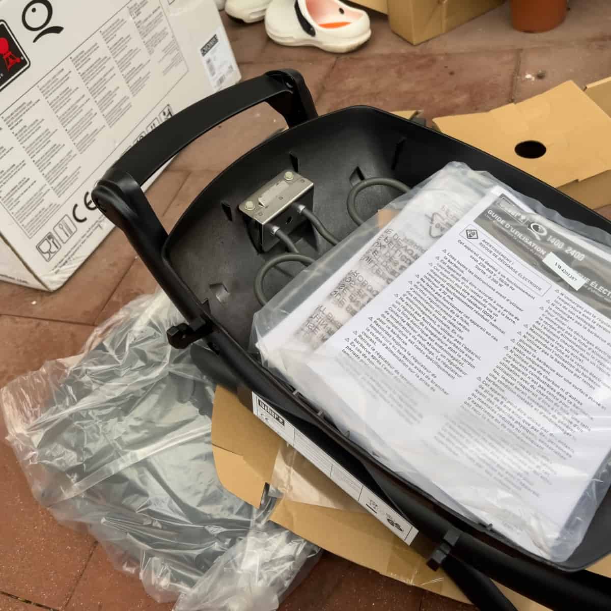 unboxing weber electric grill