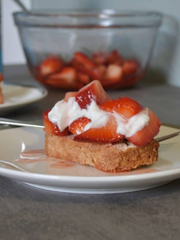 Plated strawberry shortcake