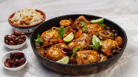 Skillet-Moroccan-Chicken-01-